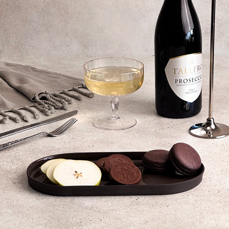Zeep Naturals | Lydia Collection Oval Serving Plate | Zeep Naturals brings you handcrafted soaps, organic cotton towels, and artisan kitchen essentials — all inspired by nature. Discover simple, sustainable living with products designed to soothe your senses and your home.