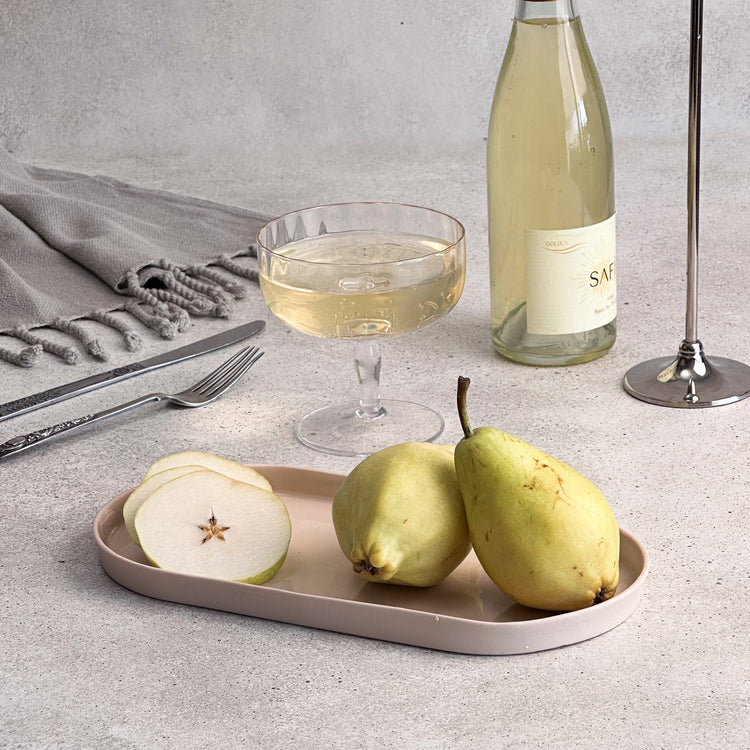 Zeep Naturals | Lydia Collection Oval Serving Plate Crema | Zeep Naturals brings you handcrafted soaps, organic cotton towels, and artisan kitchen essentials — all inspired by nature. Discover simple, sustainable living with products designed to soothe your senses and your home.