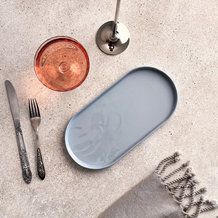 Zeep Naturals | Lydia Collection Oval Serving Plate | Zeep Naturals brings you handcrafted soaps, organic cotton towels, and artisan kitchen essentials — all inspired by nature. Discover simple, sustainable living with products designed to soothe your senses and your home.