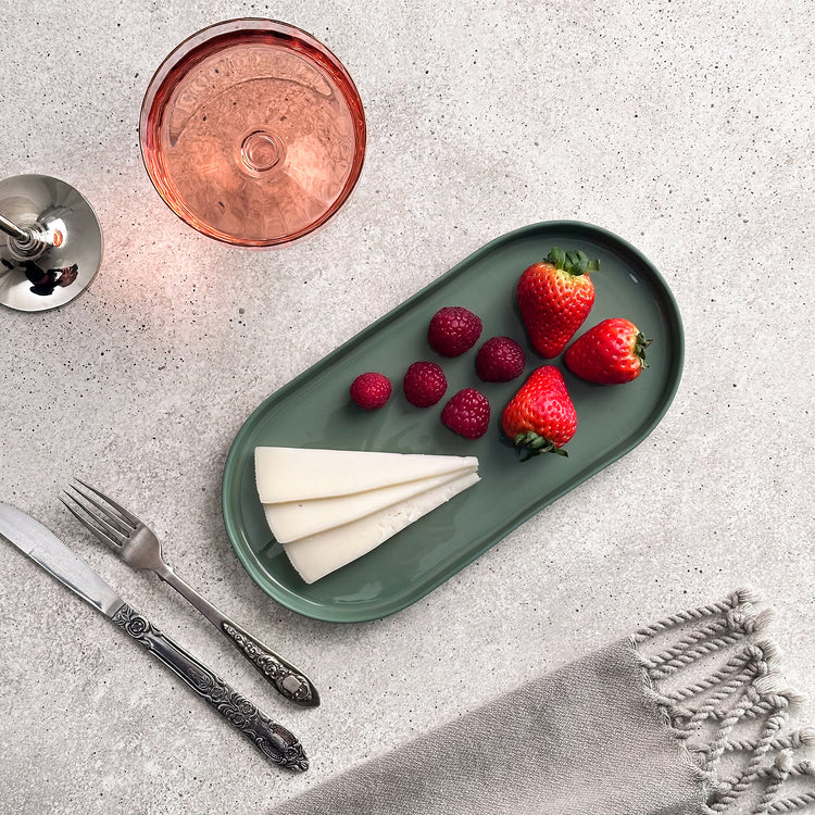 Zeep Naturals | Lydia Collection Oval Serving Plate | Zeep Naturals brings you handcrafted soaps, organic cotton towels, and artisan kitchen essentials — all inspired by nature. Discover simple, sustainable living with products designed to soothe your senses and your home.