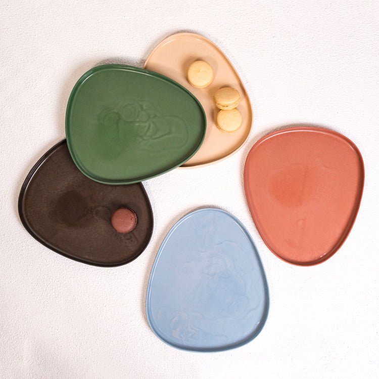 Zeep Naturals | Lydia Collection Amorphous Serving Plate | Zeep Naturals brings you handcrafted soaps, organic cotton towels, and artisan kitchen essentials — all inspired by nature. Discover simple, sustainable living with products designed to soothe your senses and your home.