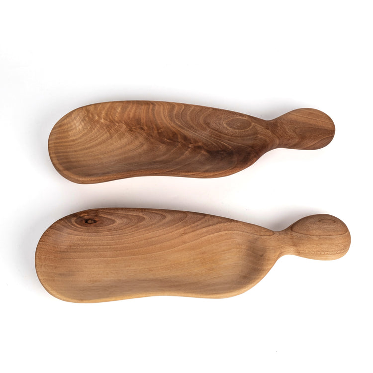 Zeep Naturals | Carya Collection Walnut Curved Serving & Presentation Board | Zeep Naturals brings you handcrafted soaps, organic cotton towels, and artisan kitchen essentials — all inspired by nature. Discover simple, sustainable living with products designed to soothe your senses and your home.