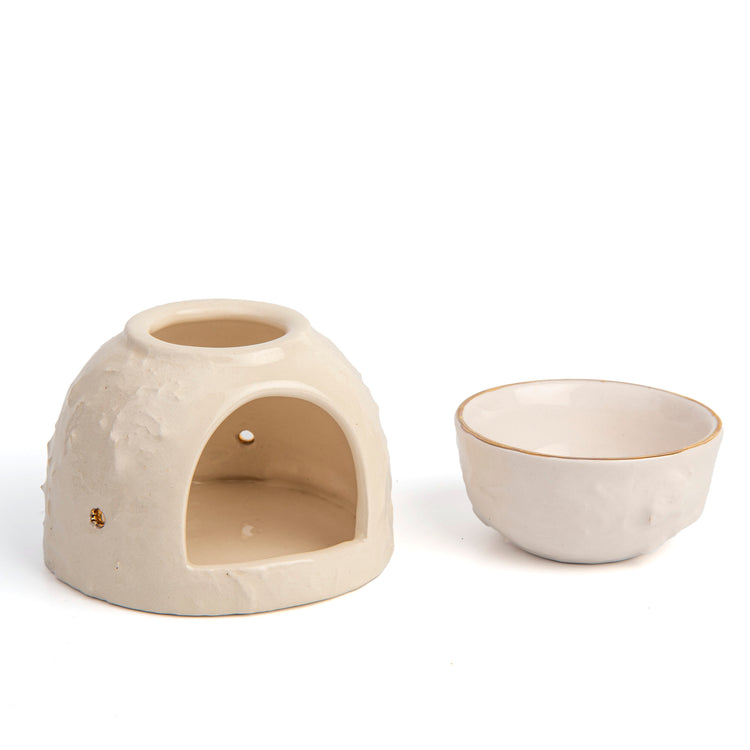 Zeep Naturals | Essential Oil Warmer | Crescent | Zeep Naturals brings you handcrafted soaps, organic cotton towels, and artisan kitchen essentials — all inspired by nature. Discover simple, sustainable living with products designed to soothe your senses and your home.