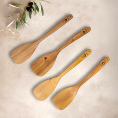 Zeep Naturals | Boxwood Heritage Large Spatula | Zeep Naturals brings you handcrafted soaps, organic cotton towels, and artisan kitchen essentials — all inspired by nature. Discover simple, sustainable living with products designed to soothe your senses and your home.